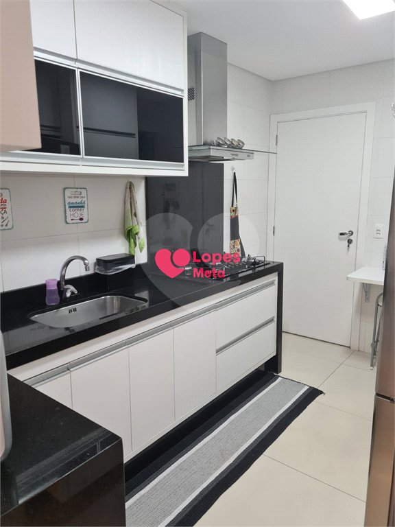 A VENDA BELISSIMO APARTAMENTO NO BAIRRO URBANOVA I, 2 QUARTOS 1 SENDO SUITE, 3 BANHEIROS E 2 VAGAS,