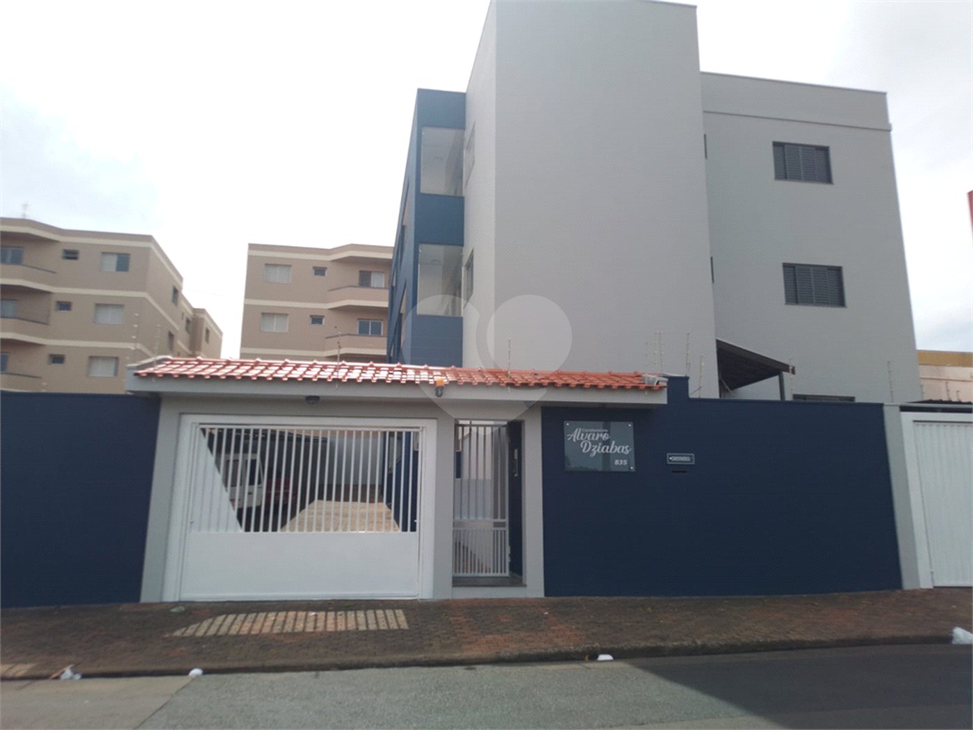 Apartamento à venda no Condomínio Álvaro Dziabas