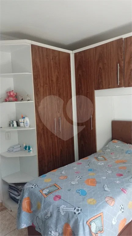 Apartamento com 80m² , 2 dormitórios , sendo 1 suíte , 1 vaga , à venda na Vila Tibiriça , em Santo André.