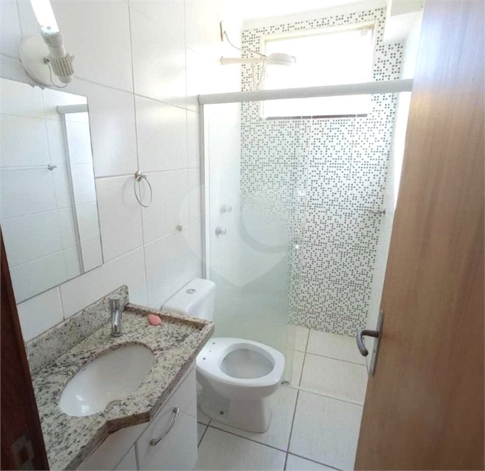 Investimento Certeiro na Gleba 1: Apartamento 1 DormItório, Quintal e Localização que Aluga Fácil