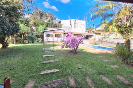 Casa para alugar com 3 quartos, sendo 1 suíte,  no condomínio Estância Marambaia, Vinhedo - SP