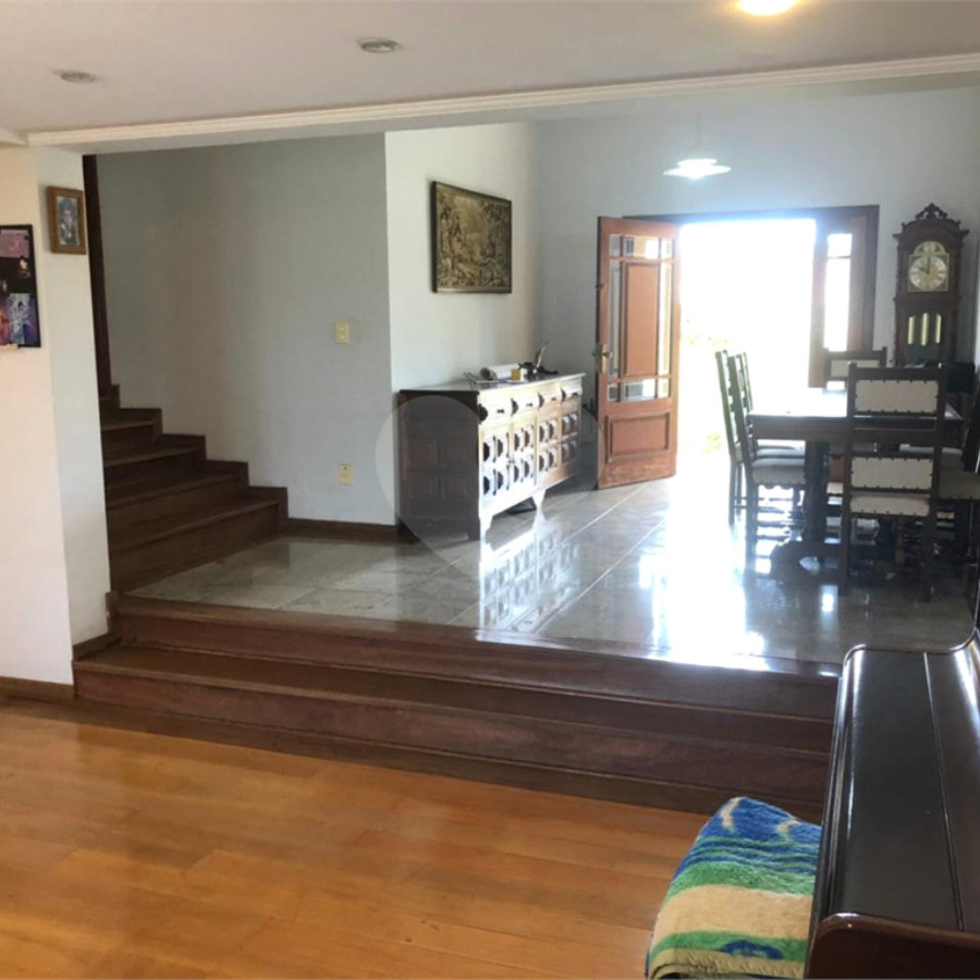 Casa para venda no Condomínio Parque Faber 1