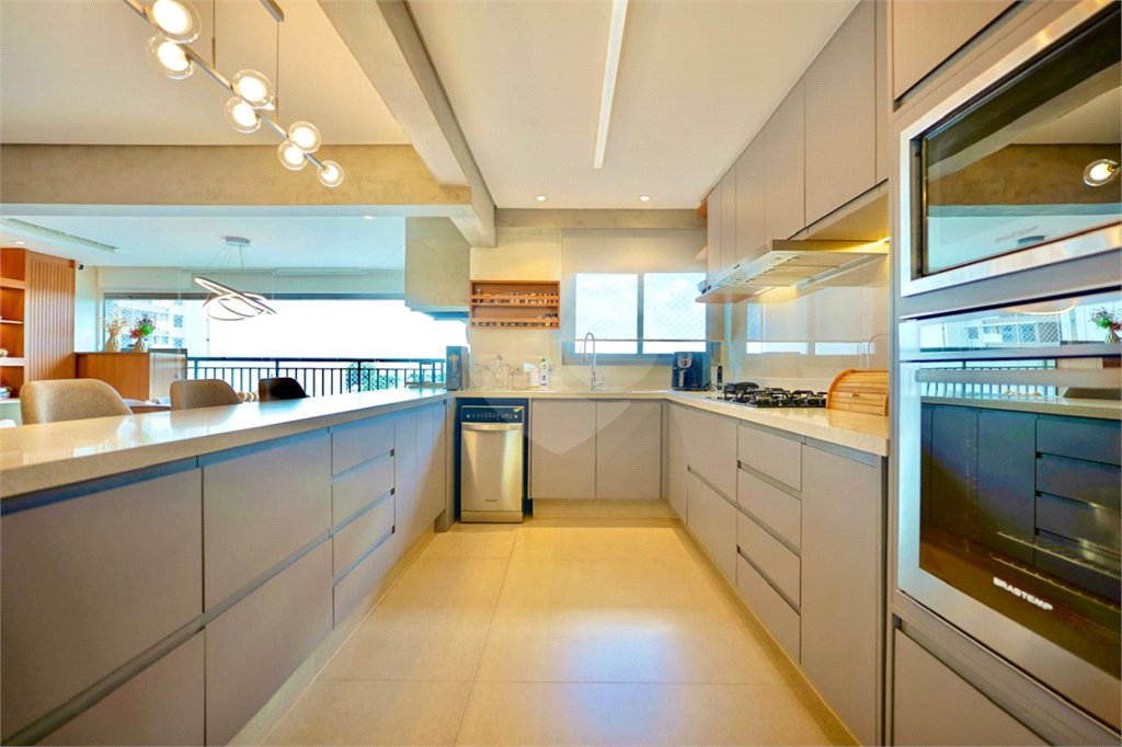 Apartamento para venda em Jardim Prudência com 3 quartos, sendo 3 suítes , 190m²