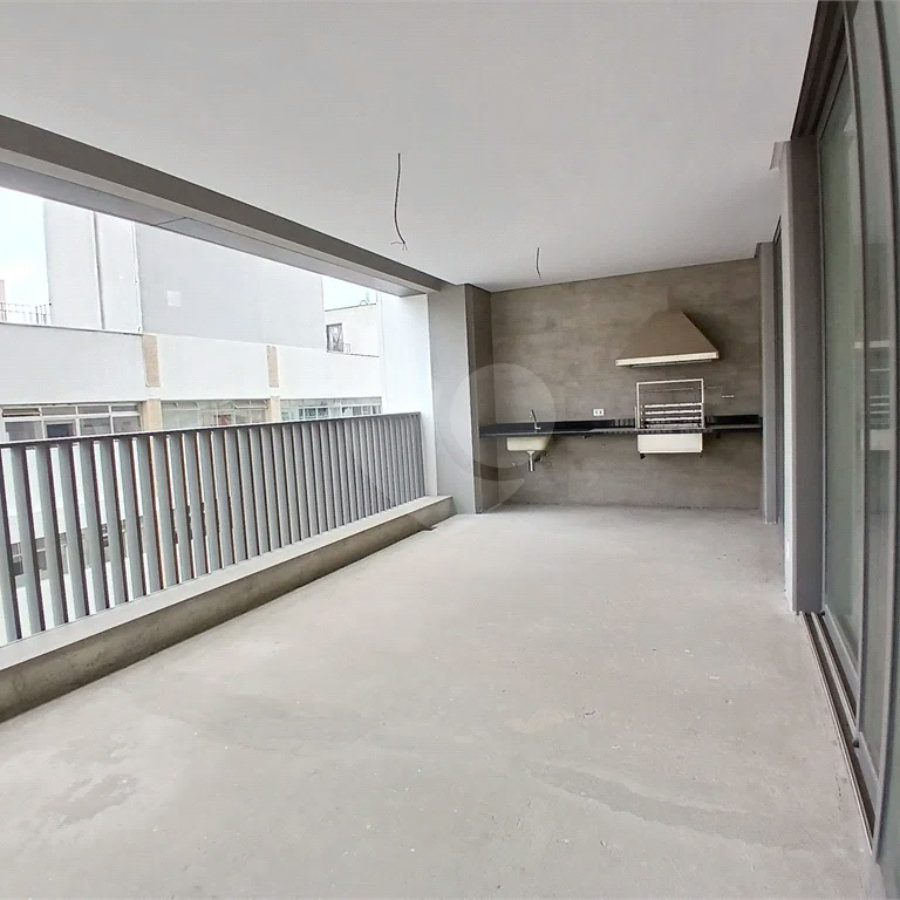 Apartamento Altíssimo Padrão à venda em Higienópolis