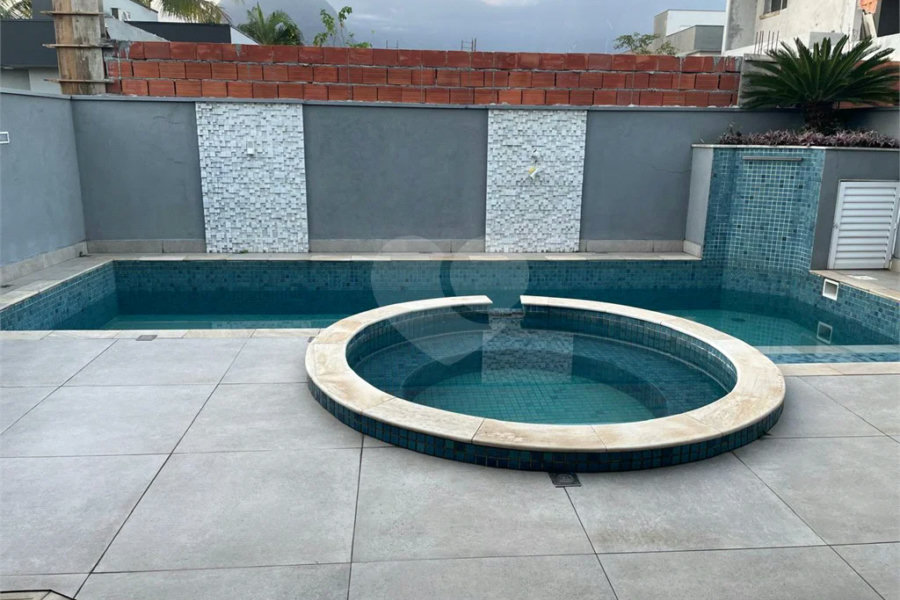 Casa à venda ou para alugar com 4 suítes em Morada da Praia, Bertioga, SP