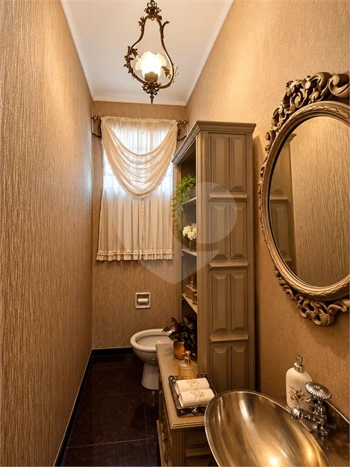 Sobrado à venda com 3 quartos, sendo 1 suíte, em Brooklin Velho, São Paulo, SP