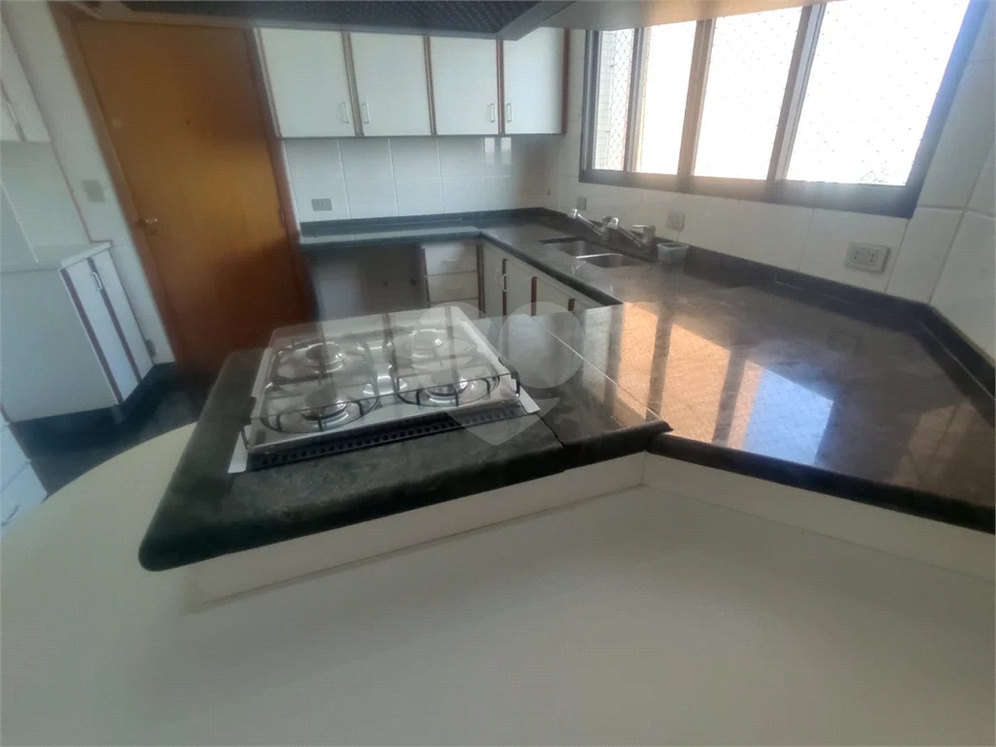 Apartamento para venda e locação no Bairro Vila Rezende em Piracicaba - SP.