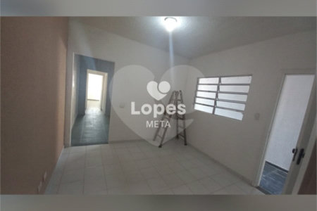 CASA Á VENDA - BAIRRO NOVO HORIZONTE, 2 DORMITÓRIOS 1 SENDO SUITE, SJC/SP