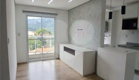 Apartamento à venda com 2 quartos em Bairro do Cambará, São Roque, SP