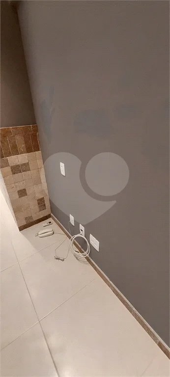 Sala comercial para locação no Paraíso