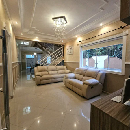 LINDA CASA PARA LOCAÇÃO COM 5 DORMITÓRIOS E PISCINA - Fernando Nobre – Cotia/SP