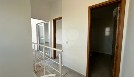 Apartamento à venda com 2 quartos, sendo 1 suíte,  em Vila Prado, São Carlos, SP
