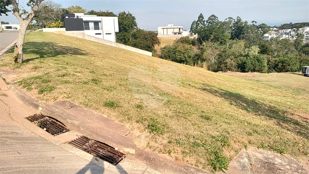 Belo terreno no Condomínio Santa Isabel II - Louveira SP.