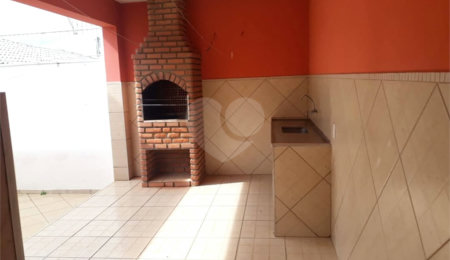 Casa à venda com 4 quartos, sendo 1 suíte,  em Parque Primavera, São Carlos, SP