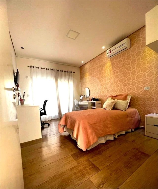 Sua nova casa com piscina e área gourmet te espera! no Golden Park em Hortolandia