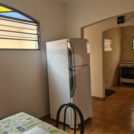 Casa térrea para venda.