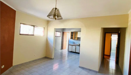 Apartamento à venda com 3 quartos, sendo 1 suíte,  no Centro, Poços de Caldas, MG