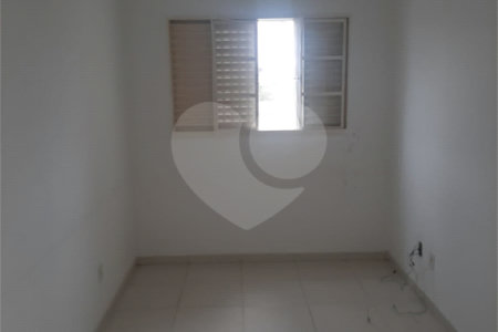 Apartamento para venda ou locação no Residencial Bianchi.