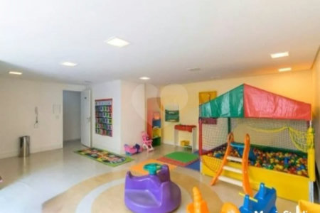 Apartamento com 2 dormitórios , sendo 1 suíte , 2 vagas , à venda no bairro Jardim , em Santo André.