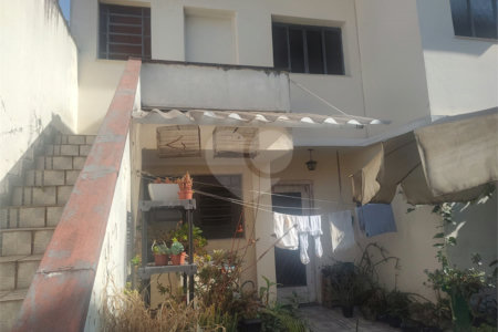Sobrado à venda na Mooca – 3 dormitórios sendo 1 suíte e 4 vagas de garagem Próximo ao Metrô Bresser Mooca