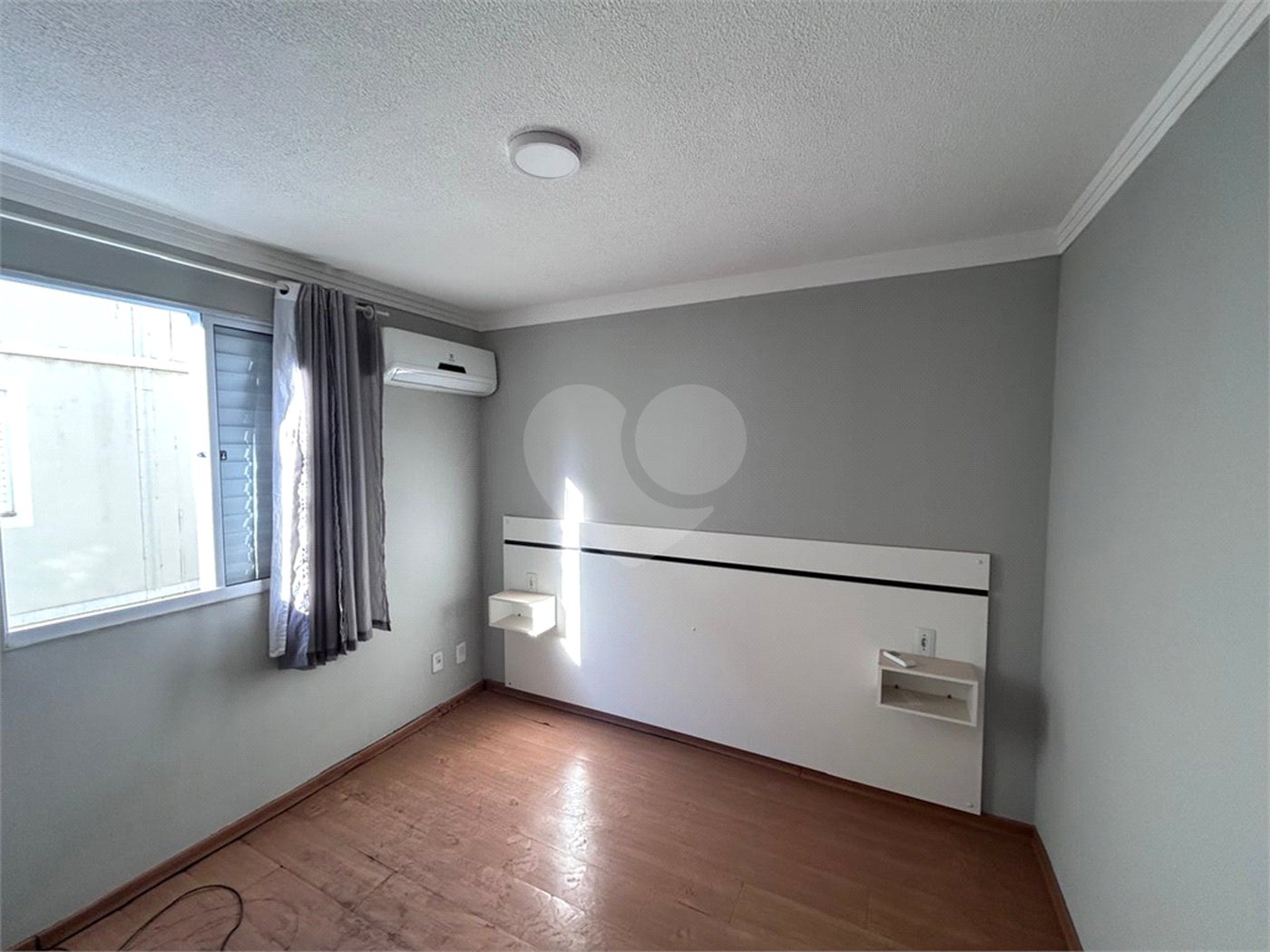 Apartamento no Monte D'oro á venda.