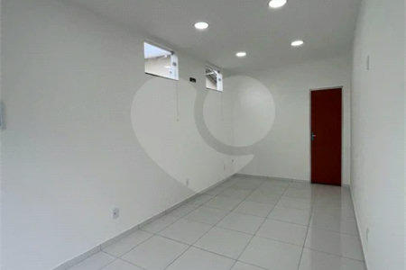 LOJA EXCELENTE PARA LOCAÇÃO - TODA REFORMADA