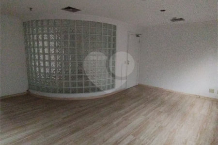 Sala comercial para locação no Jardim Paulista, 90 m², 2 vagas de garagem