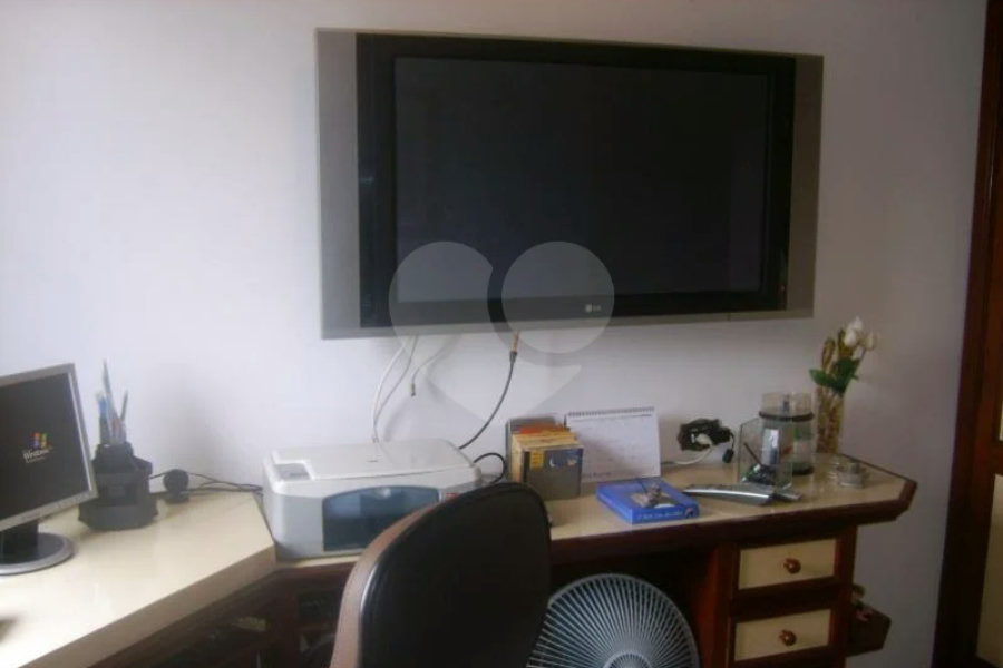 Apartartamento próximo ao Mertrô com 3 quartos