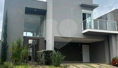 Casa à venda com 3 suítes no condomínio Residencial Terra Nobre, Indaiatuba - SP