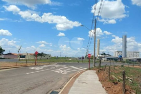 Terreno no Arcoville.
