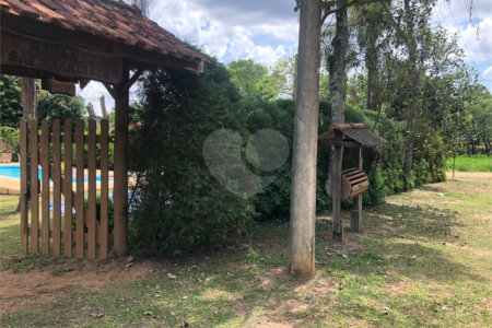 Chácara no Lagoa Dourada .