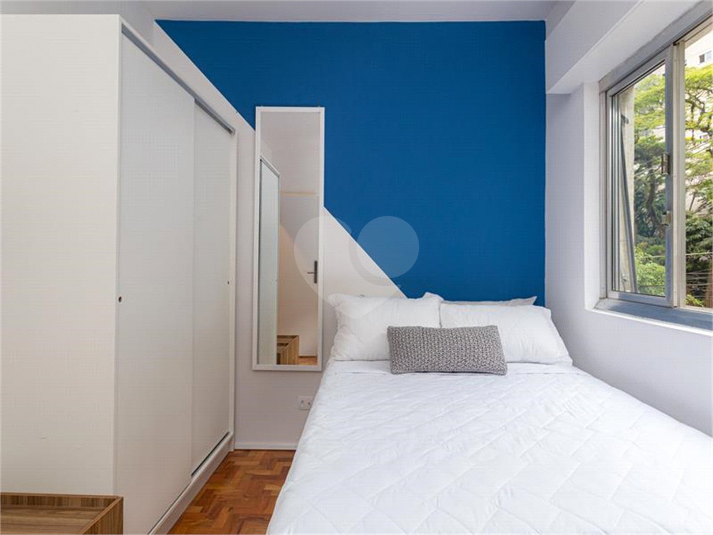 Excelente oportunidade para reformar e ficar com o apartamento dos seus sonhos!
