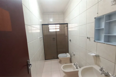 Casa para alugar com 3 quartos, sendo 1 suíte, em Jardim Bonfiglioli, São Paulo, SP