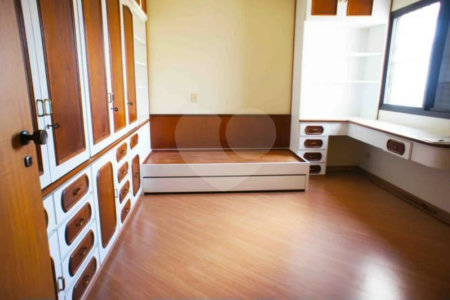 Apartamento para alugar com 4 quartos, sendo 3 suítes,  em Brooklin, São Paulo, SP