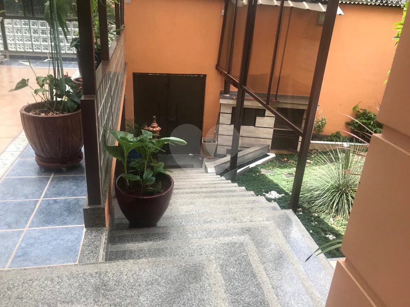 Casa à venda com 5 quartos, sendo 3 suítes, em Alto da Lapa, São Paulo, SP