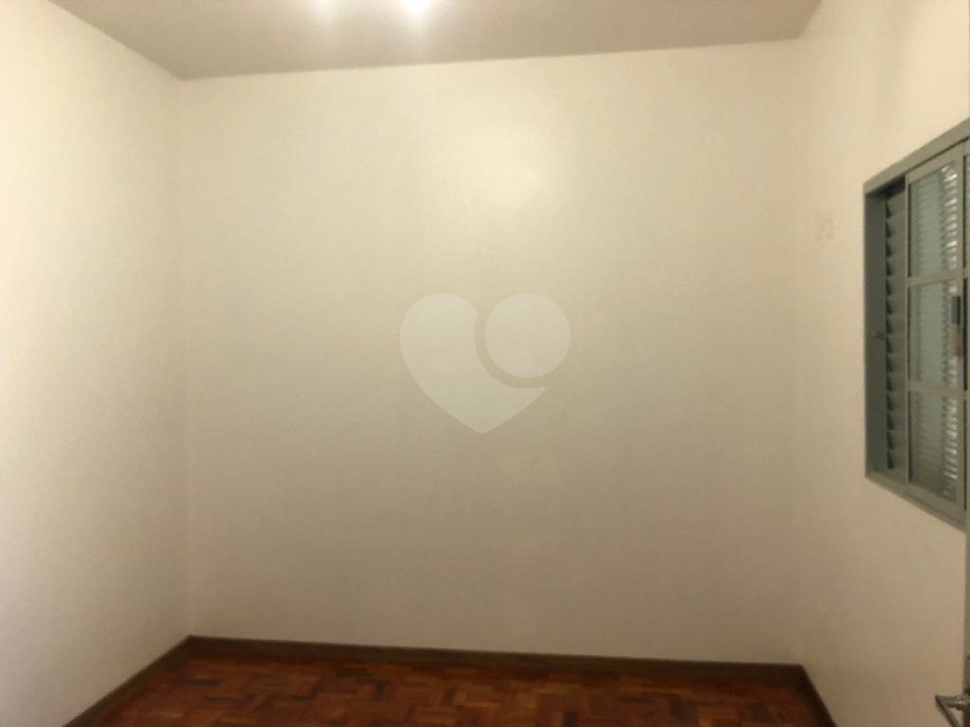 Casa térrea na Vila Nery .
