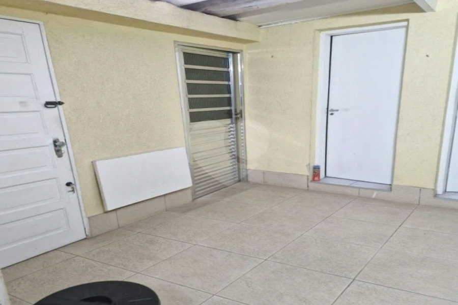 Casa à venda com 3 quartos, sendo 1 suíte, em Vila Paulista, São Paulo, SP