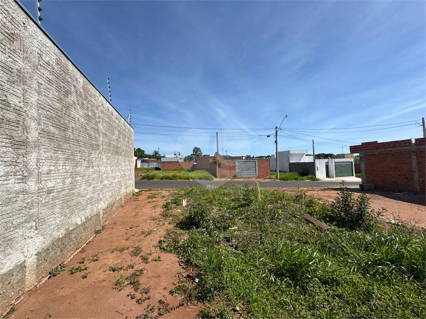 Terreno com 168m2, á venda, em Ibaté.