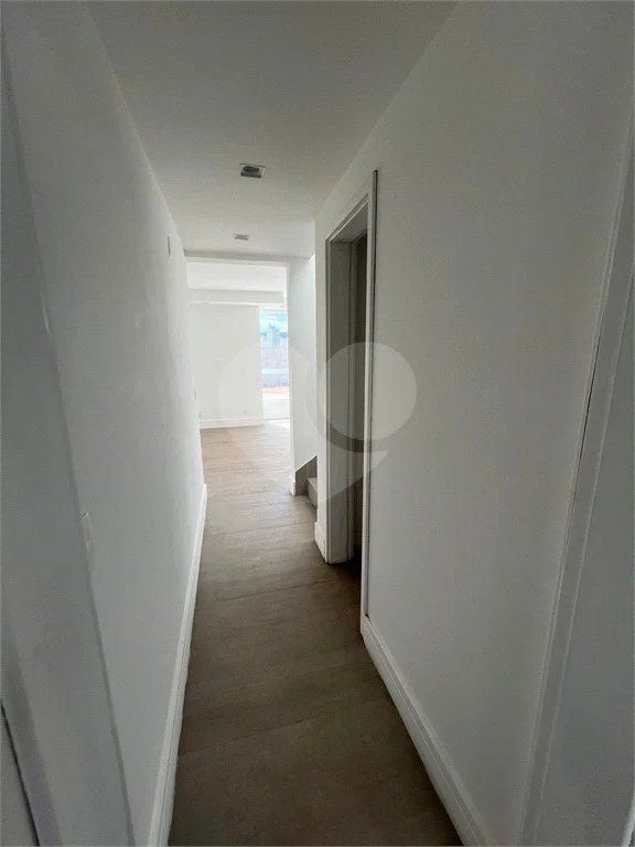Residencial Tremembe Casa Linda - 255 mts - 04 dormit sendo 02 suites , 5 wcs - 04 vagas