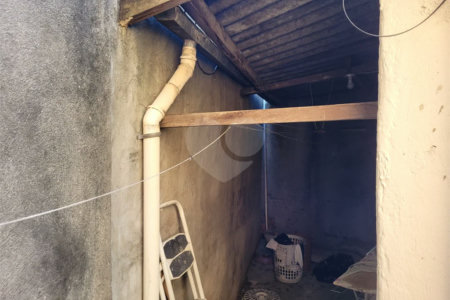 Casa na região do alto da Mooca com 242m² de área total.