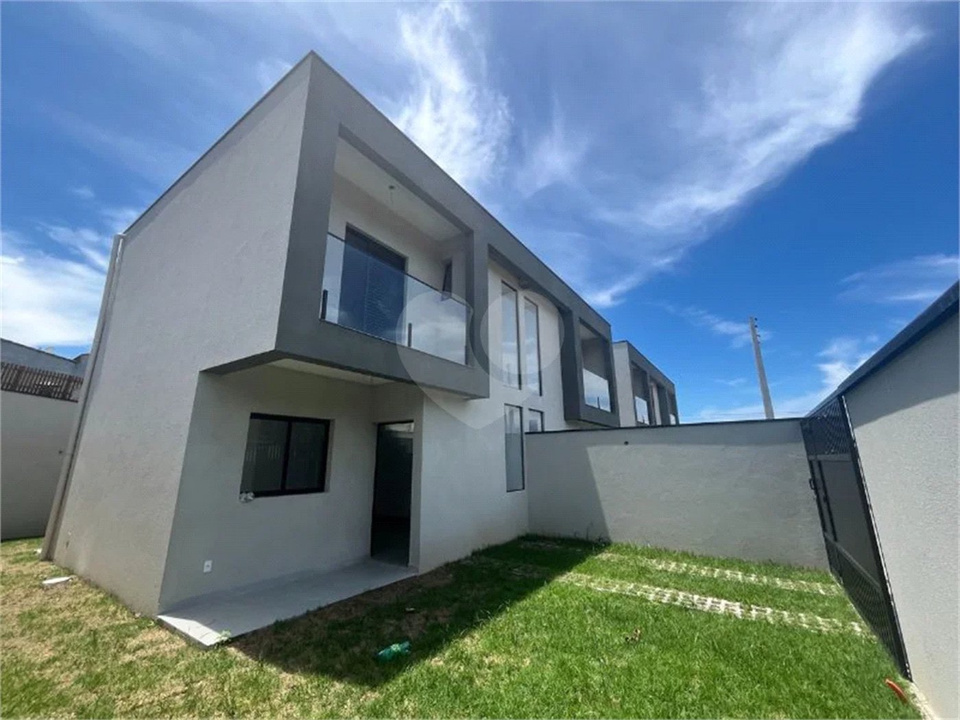 Casa à venda com 2 suítes em Boraceia, Bertioga, SP