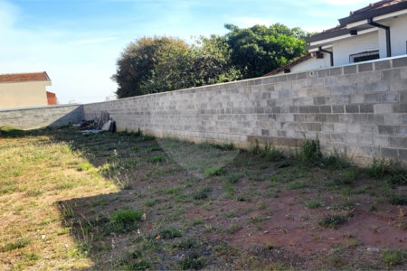 Terreno Padrão - Comercial para Venda no centro em São Carlos