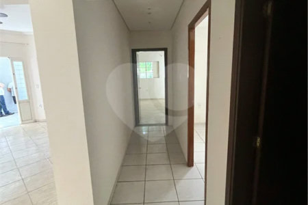 Casa 3 dormitórios em Hortolandia