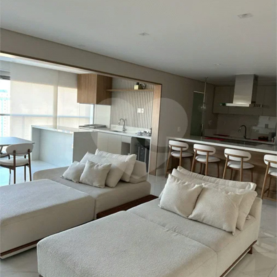 Apartamento de alto padrão com 108 m², 3 dormitórios, 1 suíte, varanda gourmet, planejados, lazer completo e próximo ao Metrô Alto do Ipiranga.
