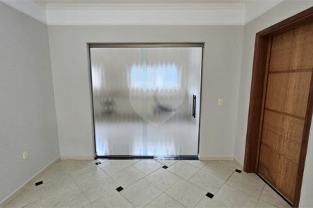 Casa Locação e Venda Condomínio Portal de Itaici 04 Dormitórios 02 suítes
