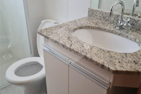 Apartamento no Condomínio Via Campus.