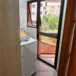 Apartamento para venda e locação de 130m² no Jardim Paulista com 2 suítes e 2 vagas.