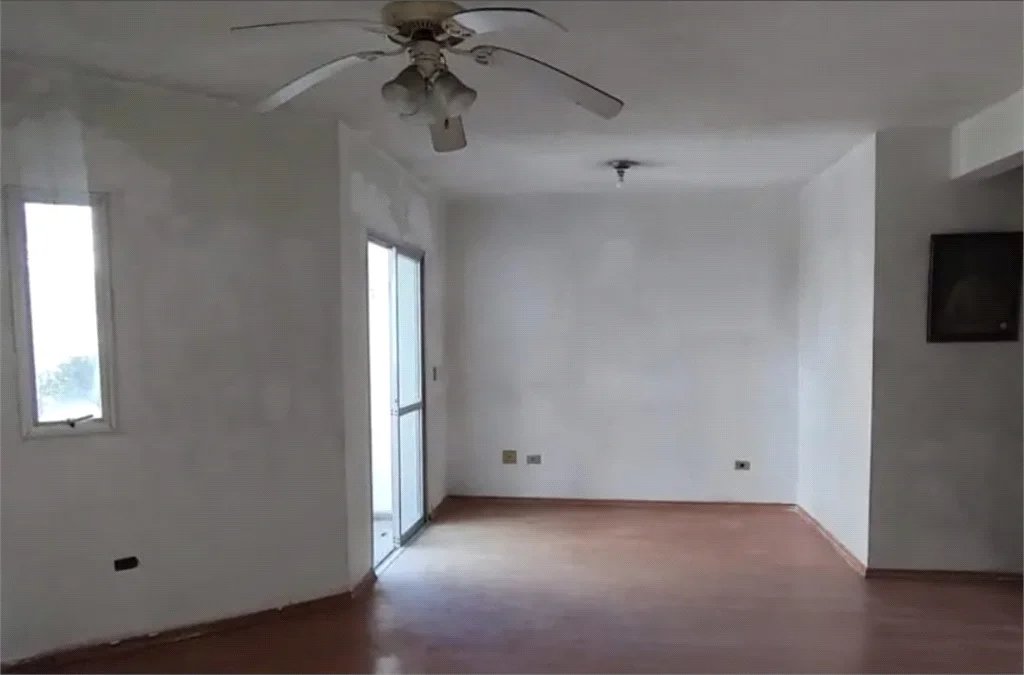 Apartamento espaçoso e bem iluminado na Vila Indiana – 75 m²
