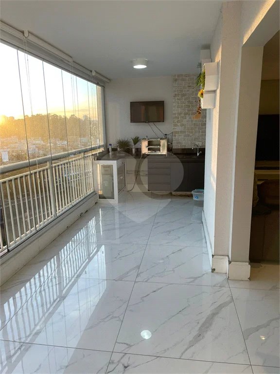 125m² - 3 dorm (1 suíte), 2 vagas
