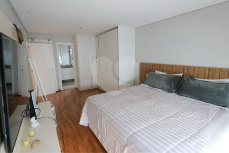 Apartamento á venda - Vila Olímpia